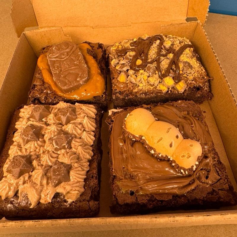 4 PIECE BROWNIE BOX - BUENO, MILKYWAY, CRUNCHIE & CARAMEL FREDDO