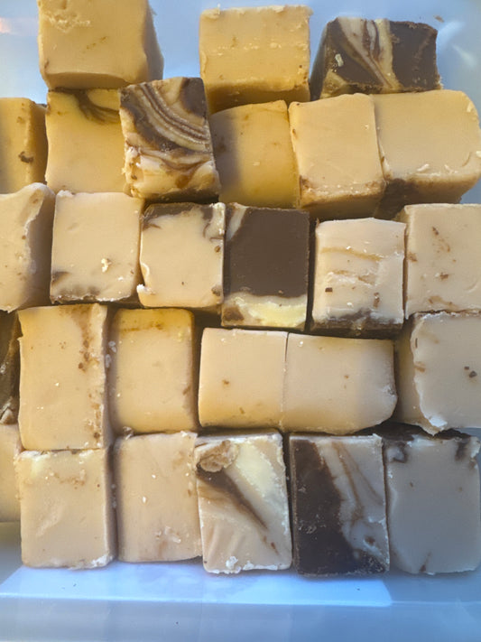 KINDER BUENO FUDGE 200G POUCH