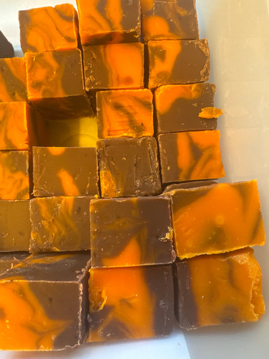 CHOCOLATE AND ORANGE FUDGE 200G POUCH (dairy free)
