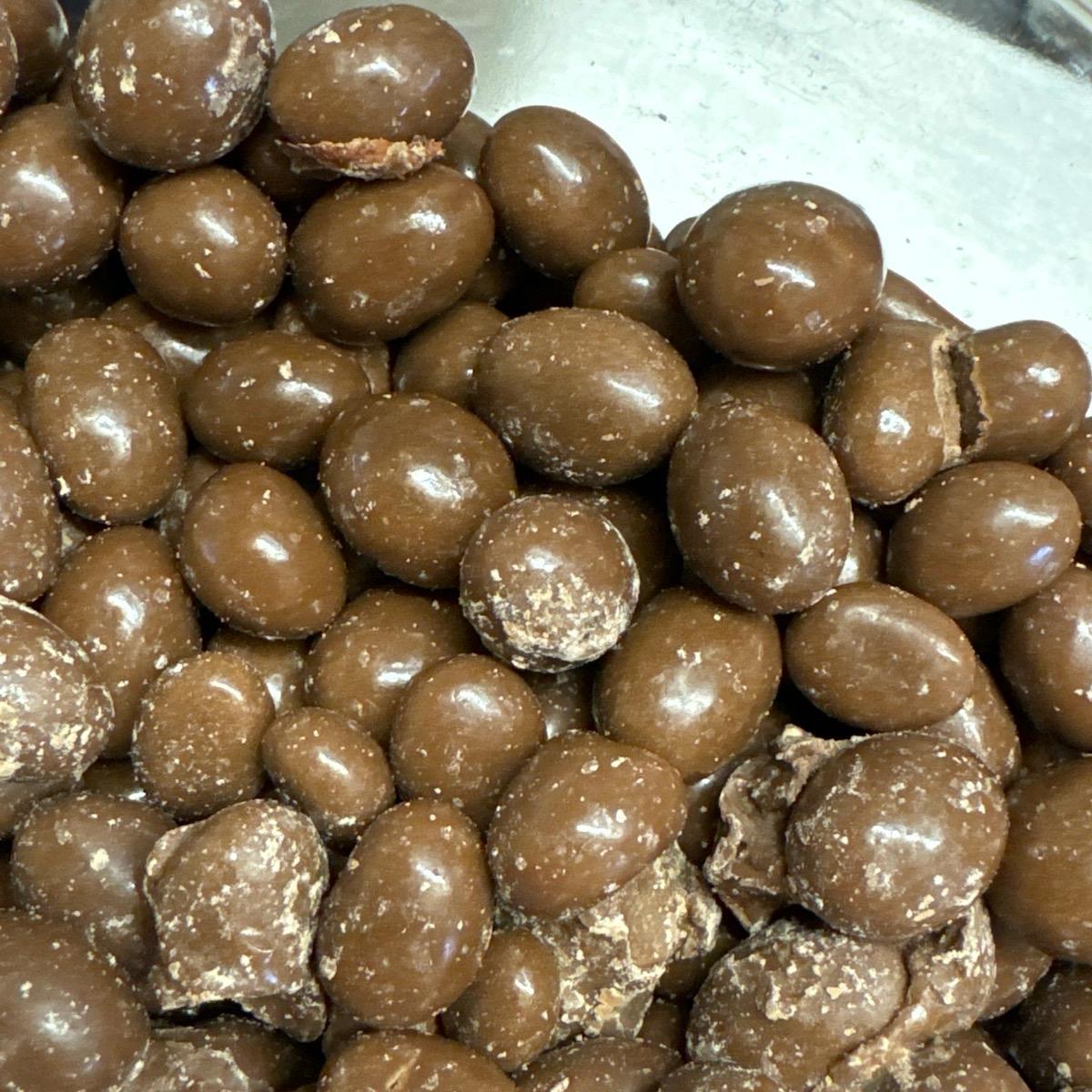 200g Chocolate Peanuts