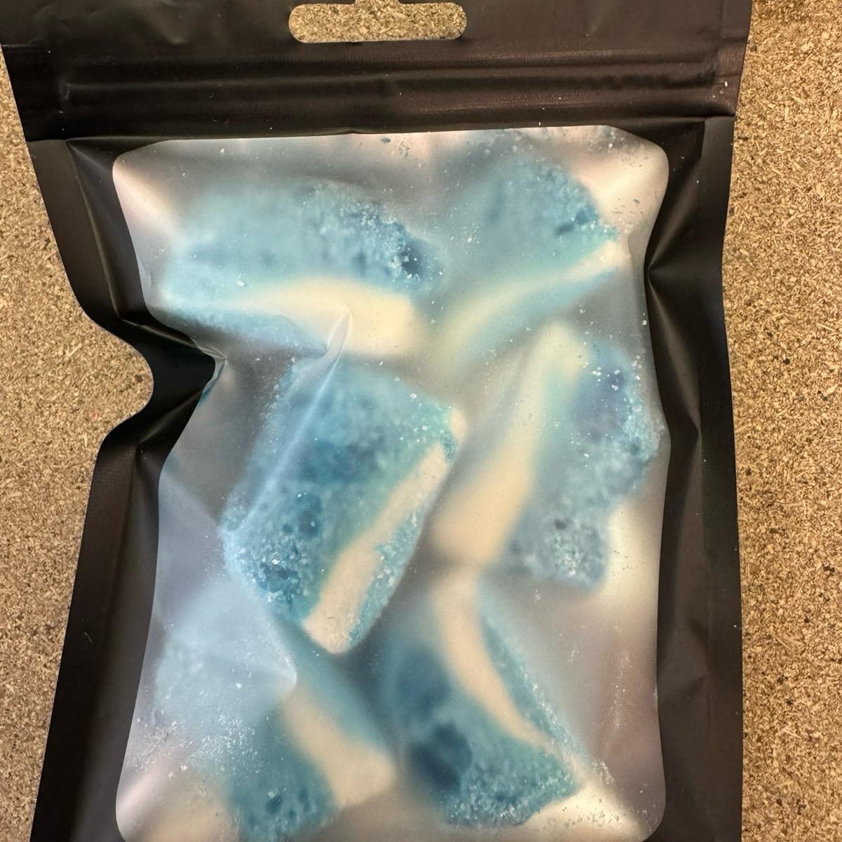 Freeze Dried Blue Raspberry Slices